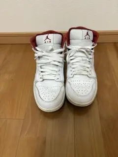 エアジョーダン1 ミッド