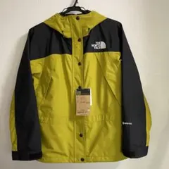 大人気のノースフェイスのマウンテンライトジャケット、新品未使用です❣️