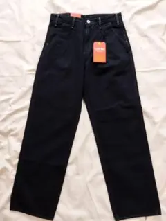 Levi’s RED　ブラック Pleated Trousers W３０L３２