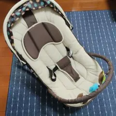 【取りに来れる方】赤ちゃん用バウンサー ドット柄 フード付き