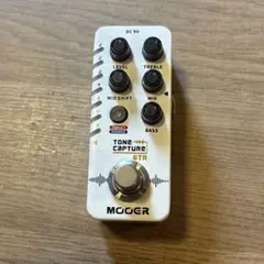 Item thumbnail for item 7cbab3ad-9314-4b58-9bb3-6b3ef90f3bd8