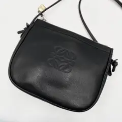 ✨美品✨ ロエベ アナグラム ショルダーバッグ 斜め掛け レザー ブラック