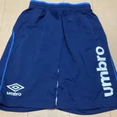 umbro ネイビー ショートパンツ　Mサイズ