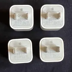 Apple純正USBアダプター　4個セット　ケーブル付属あり