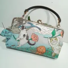 ハンドメイド　おとぎの国の猫と仲間たち　がま口ポーチ大