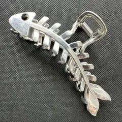 魚の骨 ヘアクリップ バレッタ シルバーカラー
