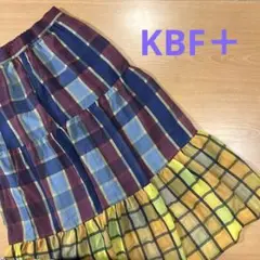 KBF＋　アーバンリサーチ　スカート
