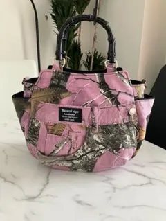 803 ピンク迷彩柄デニムリメイクバック　ハンドメイド