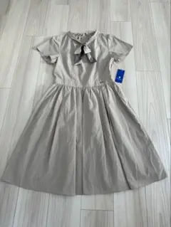 【新品】ブルーレーベルクレストブリッジ　ワンピース ベージュ