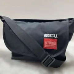 未使用級 入手困難！マンハッタンポーテージショルダーバッグ ゴジラコラボ 黒