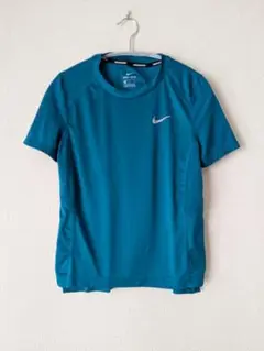 Nike Dri-Fit 半袖Tシャツ レディース