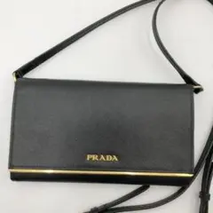 【極美品✨】プラダ ショルダーウォレット 長財布 レザー 金ロゴ 肩掛け 黒