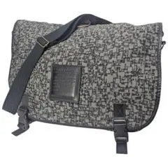 Item thumbnail for item 0c6f8280-e151-4cf8-8119-b65022dab46b