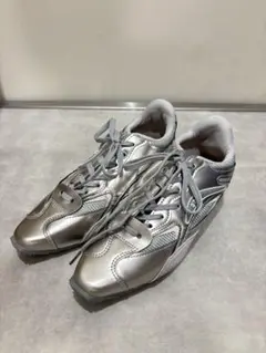 メタリックシルバー スニーカー 23-23.5cm