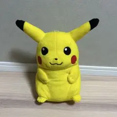 ポケモン　ピカチュウ　おとなもポケモン　ぬいぐるみ