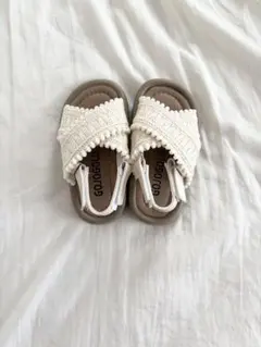 GOJOGOL ホワイト ベビーサンダル　14cm