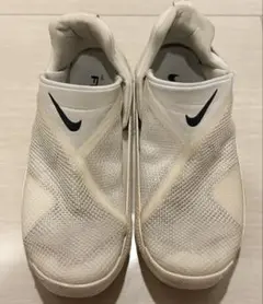 中古 NIKE GO FLYEASE ナイキ ゴーフライイーズ　白 28.5cm