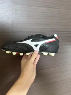 MIZUNO モレリアサッカーシューズ ブラック/ホワイト/レッド