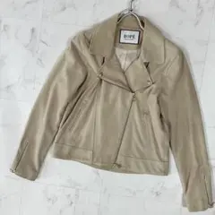 Item thumbnail for item 19213e4e-690a-4936-9907-302b99b6b27f