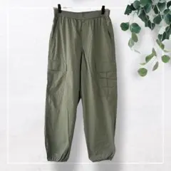 【ユニクロ】イージーカーゴパンツ(S)ワイド　軽量　ウエスト紐　裾ゴム　カーキ