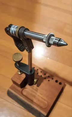 ダイナキング社 スプリーム（ペディスタル）