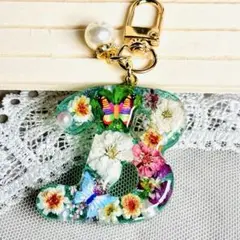 Item thumbnail for item 7da10e12-f9b1-42f0-b218-736691617ffb