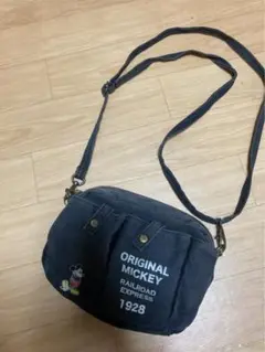 ミッキー　ショルダーバッグ