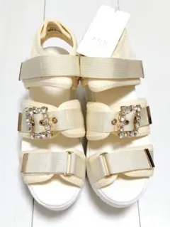 Item thumbnail for item b466aff7-586c-4520-8d33-b1eb5c69bbc9