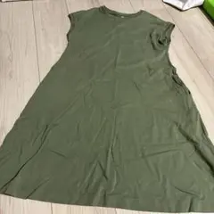 ユニクロ　ノースリーブワンピース　150cm