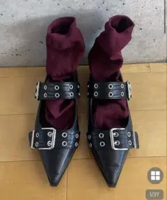 ベルトポインテッドフラットシューズ
