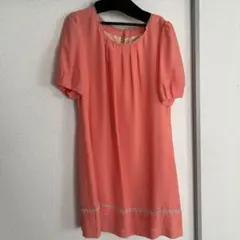 美品　サーモンピンク ワンピース半袖 11AR