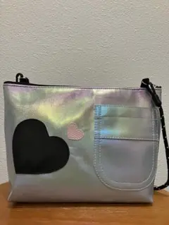 SALE！ passionメタリックシルバーHeartサコッシュショルダー