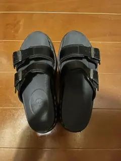 ドクターマーチン サンダル