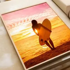 アートプリント 海辺サーフガール 夕焼け調 夏風 癒し感 爽快感 自然感 旅気分