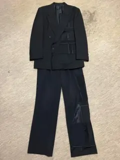 桂由美　Yumi Katsura リメイクセットアップ