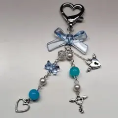 くまのブルーリボンチャーム