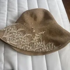 美品✨アナスタシア マグニフィカ ハット　帽子　ビジュー　花　刺繍　黒 美品✨アナスタシア マグニフィカ ハット 帽子 ビジュー 花 刺繍