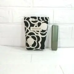 iQOSイルマsizeのふんわりバネポーチ☆電子タバコ☆カメリア柄☆黒