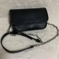 極美品 カルバンクライン ブラック チェーン ショルダーバッグ