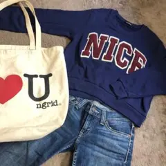ネイビー トレーナー