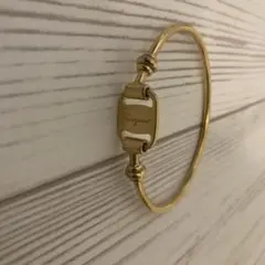Salvatore Ferragamo ゴールドブレスレット