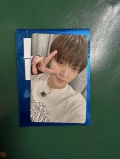 Item thumbnail for item e1a982d9-87eb-4eb6-81cc-f47170648696