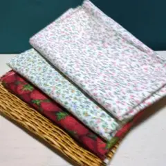 花柄・いちご柄 綿生地セット 約100×50cm・約65×80cm