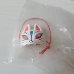 お面　キツネ　ガチャ