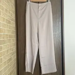UNIQLOサテンパンツ