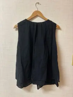 so エスオー　リネン混コットンノースリーブチュニック　黒