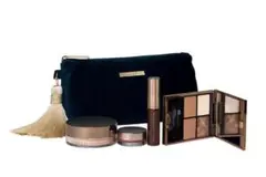 Item thumbnail for item 132f987f-4516-4974-9c6d-cb579fcb639f