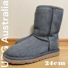 Item thumbnail for item 3d58ca6d-2017-4338-b08d-a23dd8bf8ceb