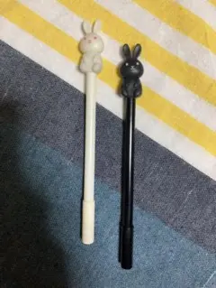 ウサギ　ボールペン2本セット