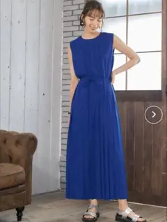 新品未使用　STYLE DELI 【LUXE】全体プリーツワンピース